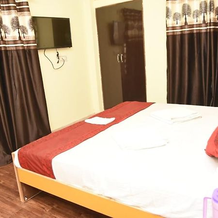 Varanasi Paradise Εξωτερικό φωτογραφία